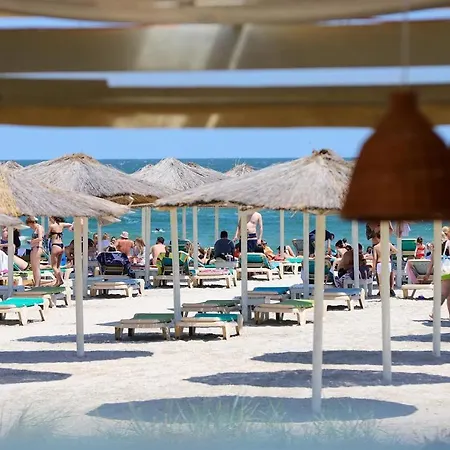 شقة فندقية Rise And Shine 1 By Alz 3*